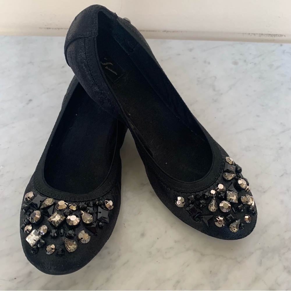 Simply Vera Vera Wang Black Beaded Ballet Slippers Size 9